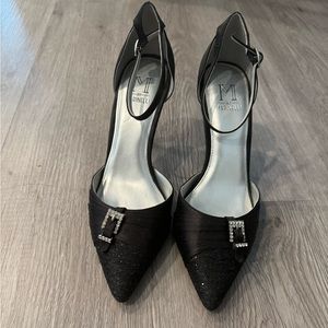 Marinelli black sparkly satin vintage pumps Size 8